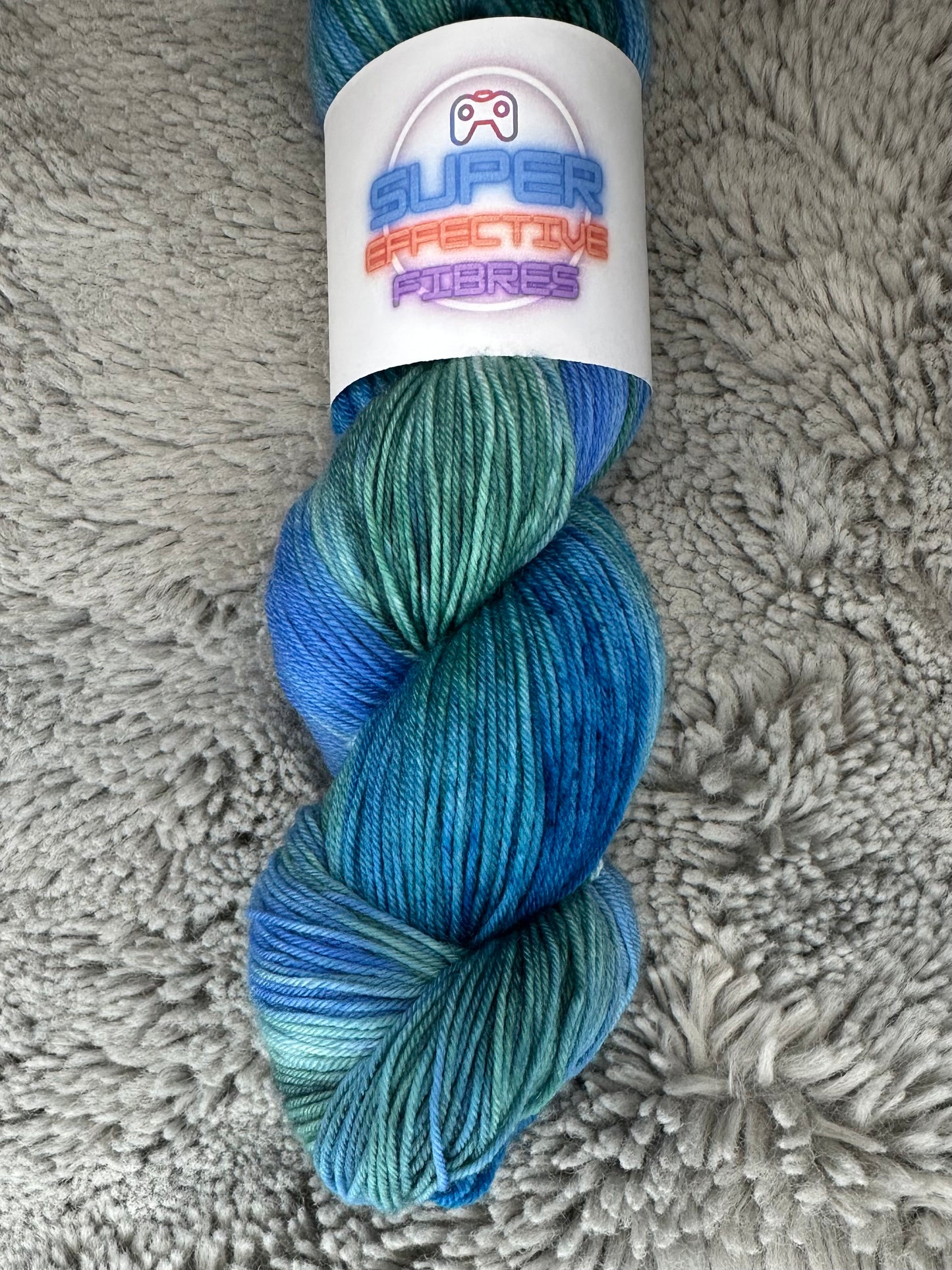 Shimmering Depths - Super Sock - 4 ply sock yarn